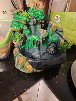 A617588a8f7d8452b928323a9d4d75de0F.jpg