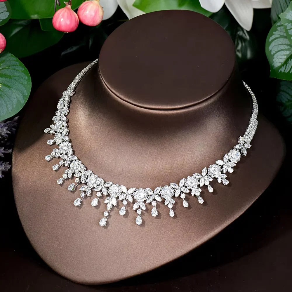 Elegant Leaf Jewelry Set