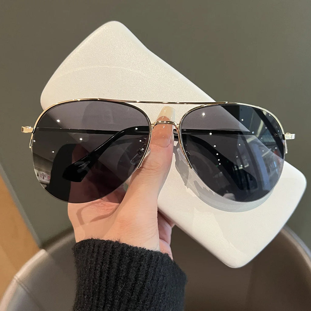Chic Round Sunglasses for Women