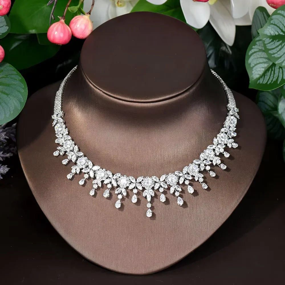 Elegant Leaf Jewelry Set
