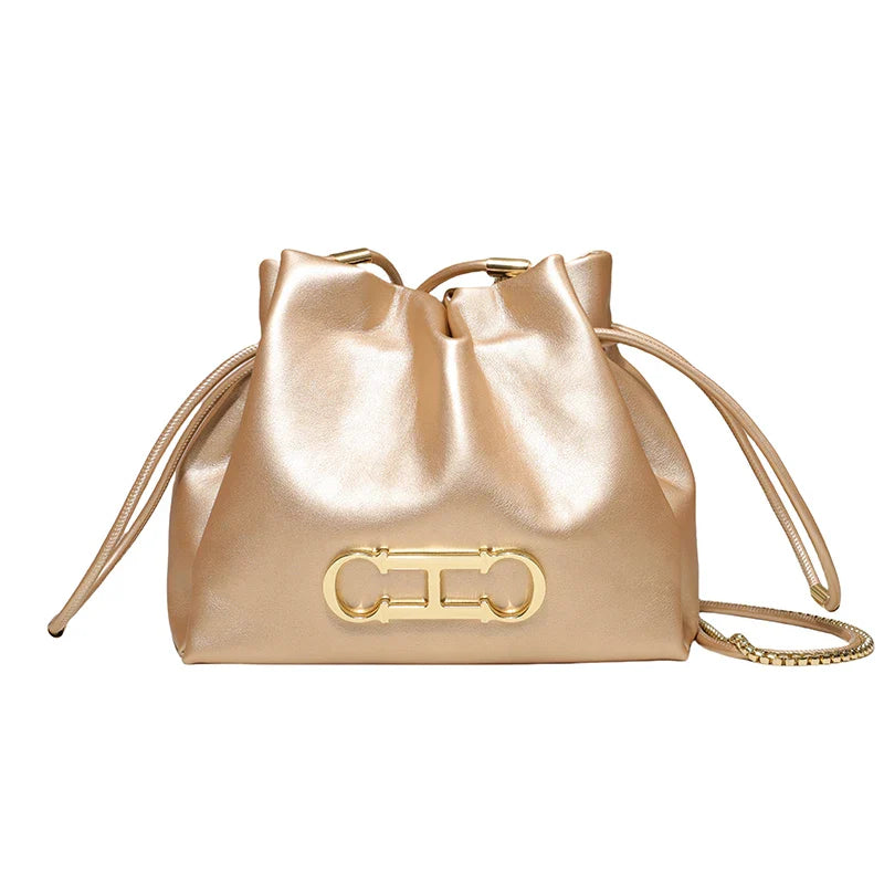 Everyday Chic Ladies Shoulder Bag