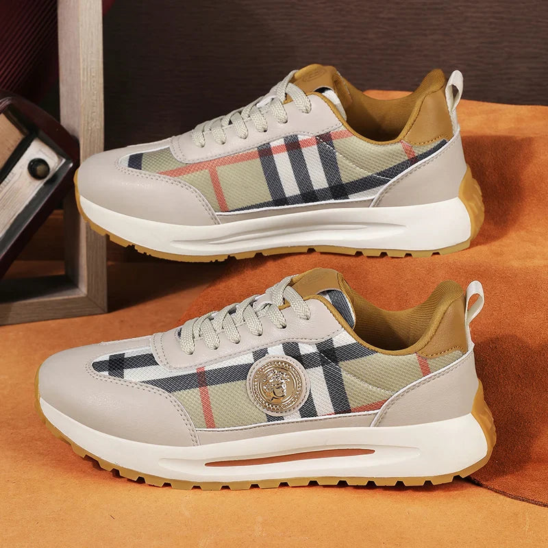 Stylish Retro Walking Sneakers