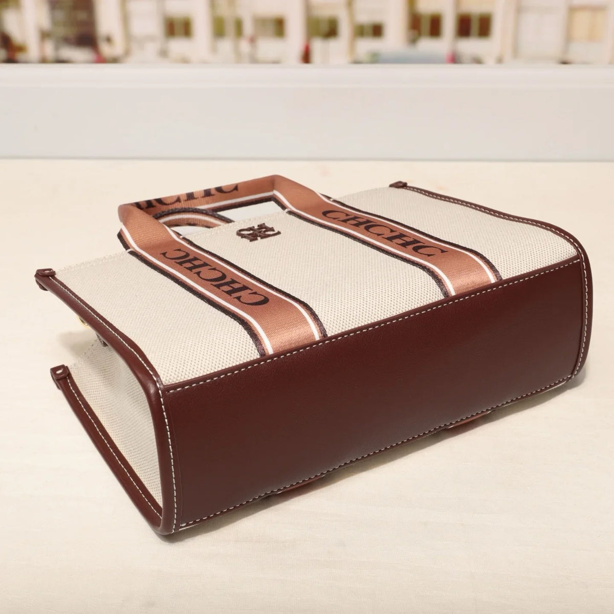 Chic Canvas Shoulder Bag