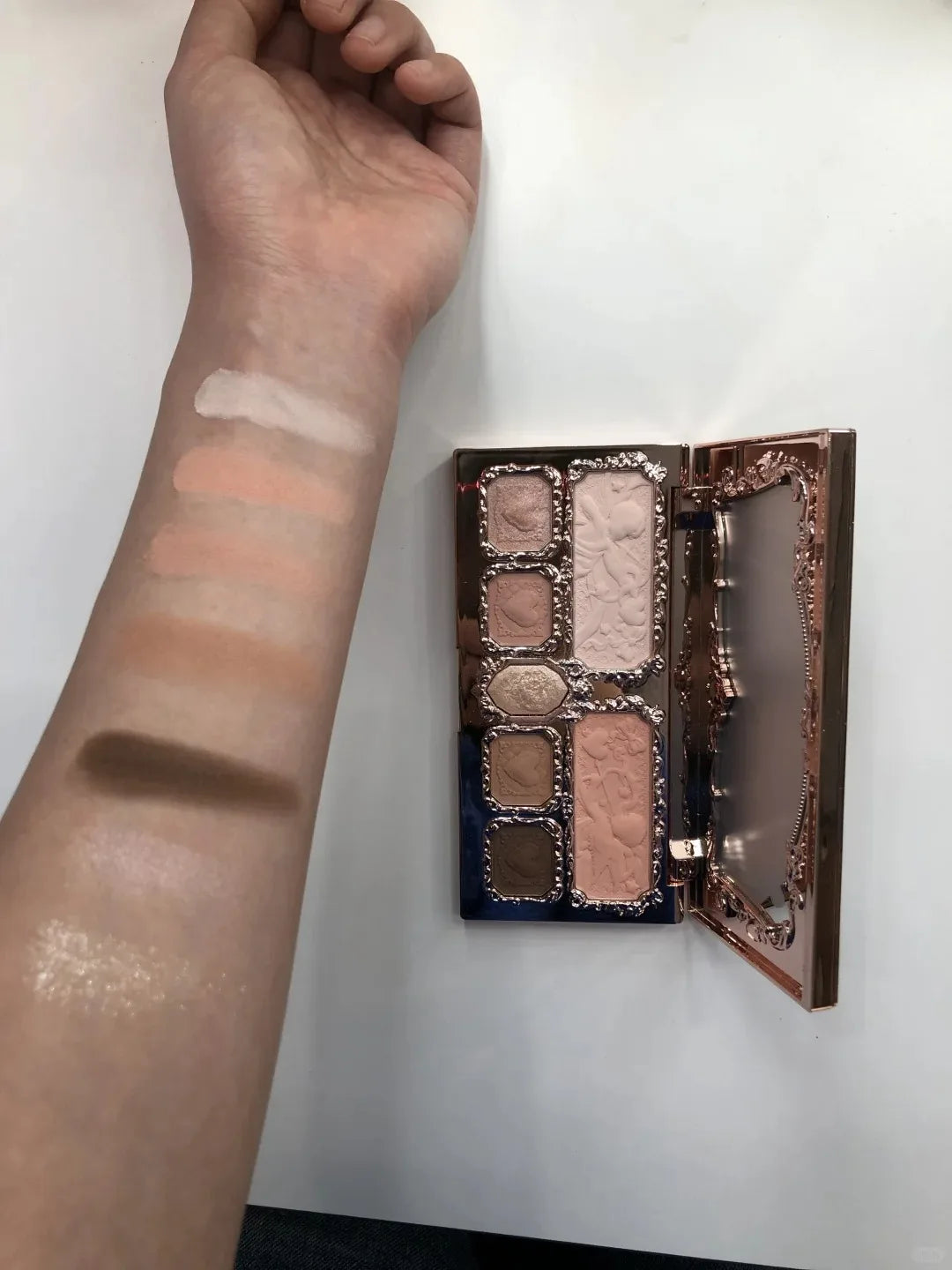 Strawberry Glow Makeup Palette